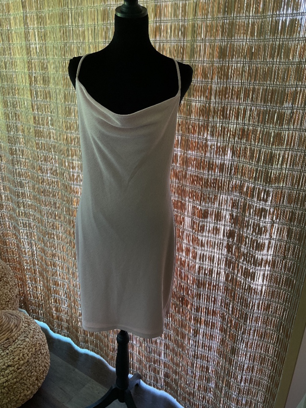 BCBGeneration NWT Women’s Sleeveless Cowl Neck Dress.  Mauve/light pink Size M